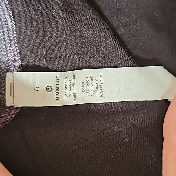 Lululemon leggings - Picture 3 of 6